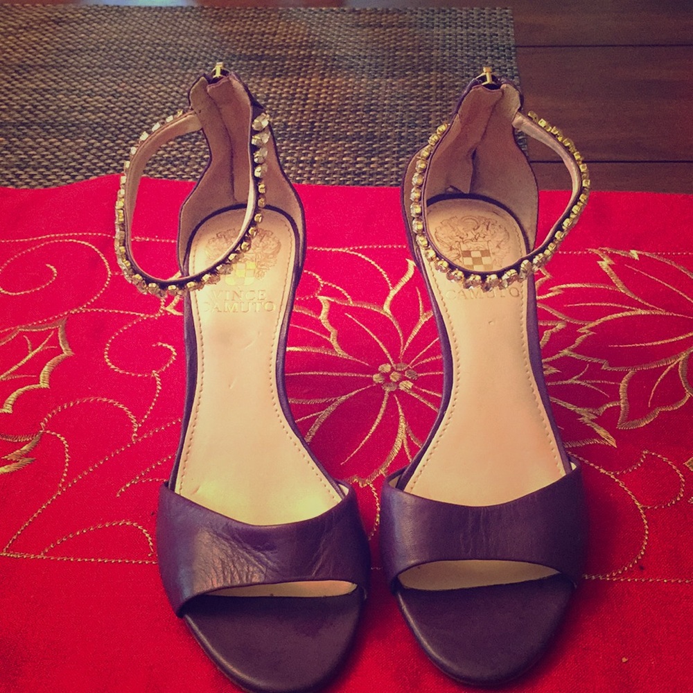 Vince Camuto